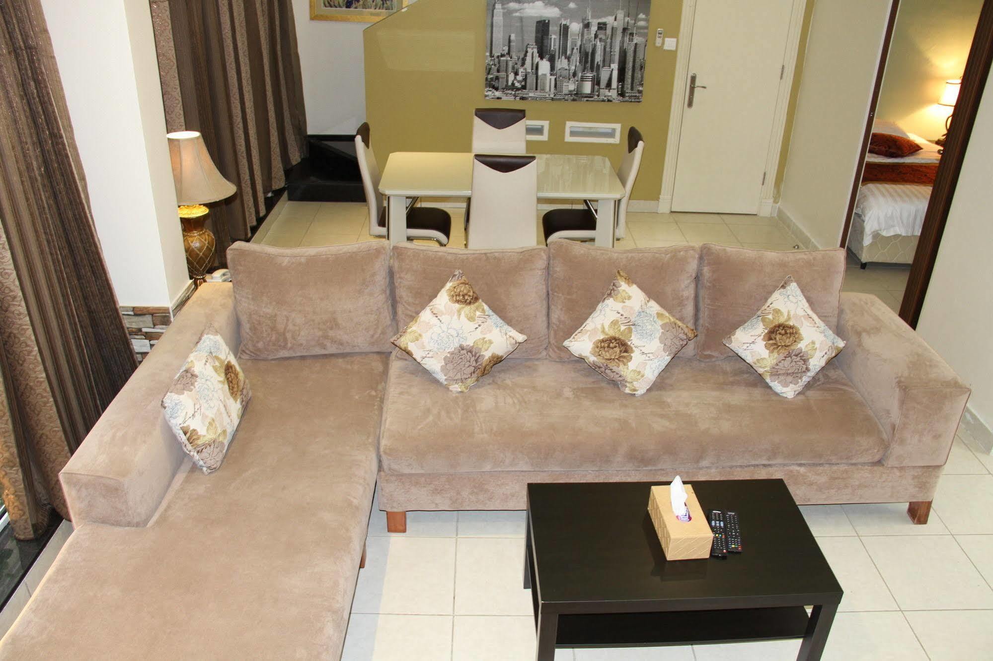 Il Villaggio Luxury Villas เจดดาห์ ภายนอก รูปภาพ